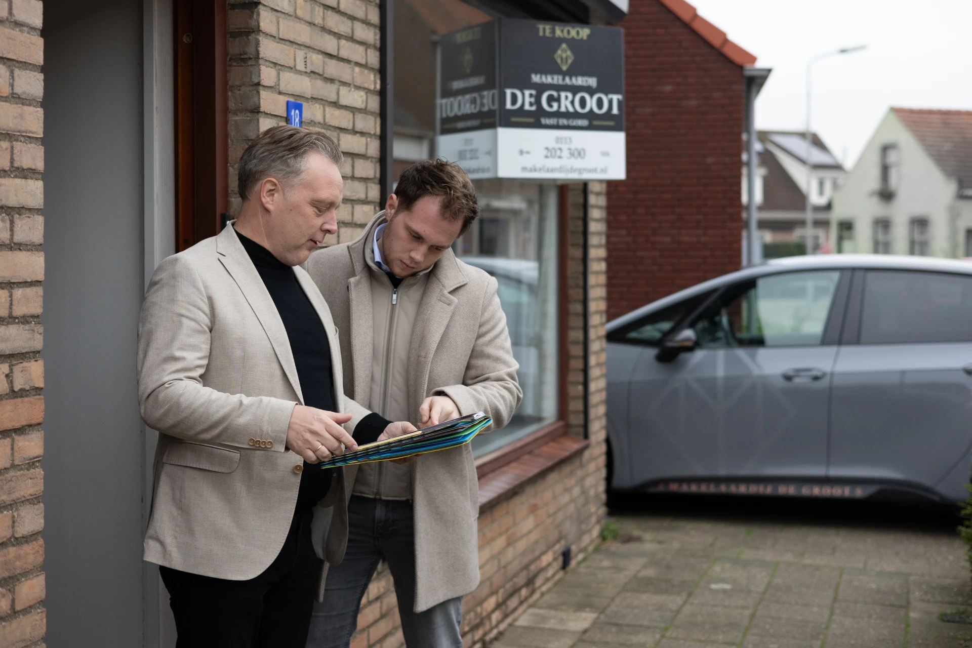 De makelaardij die uw belangen behartigt